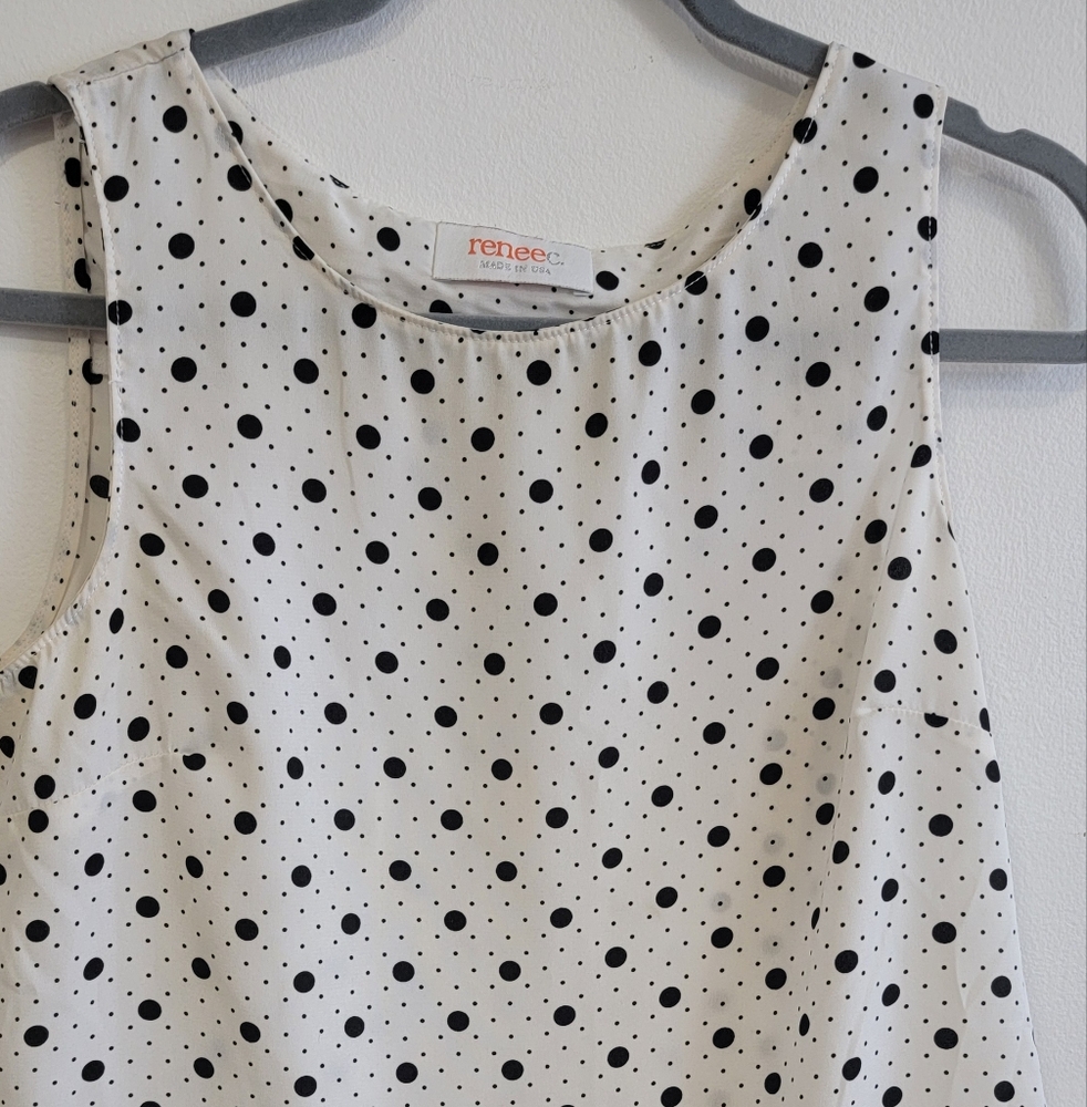 Casual tank top, polkadot, great condition, only worn a few times